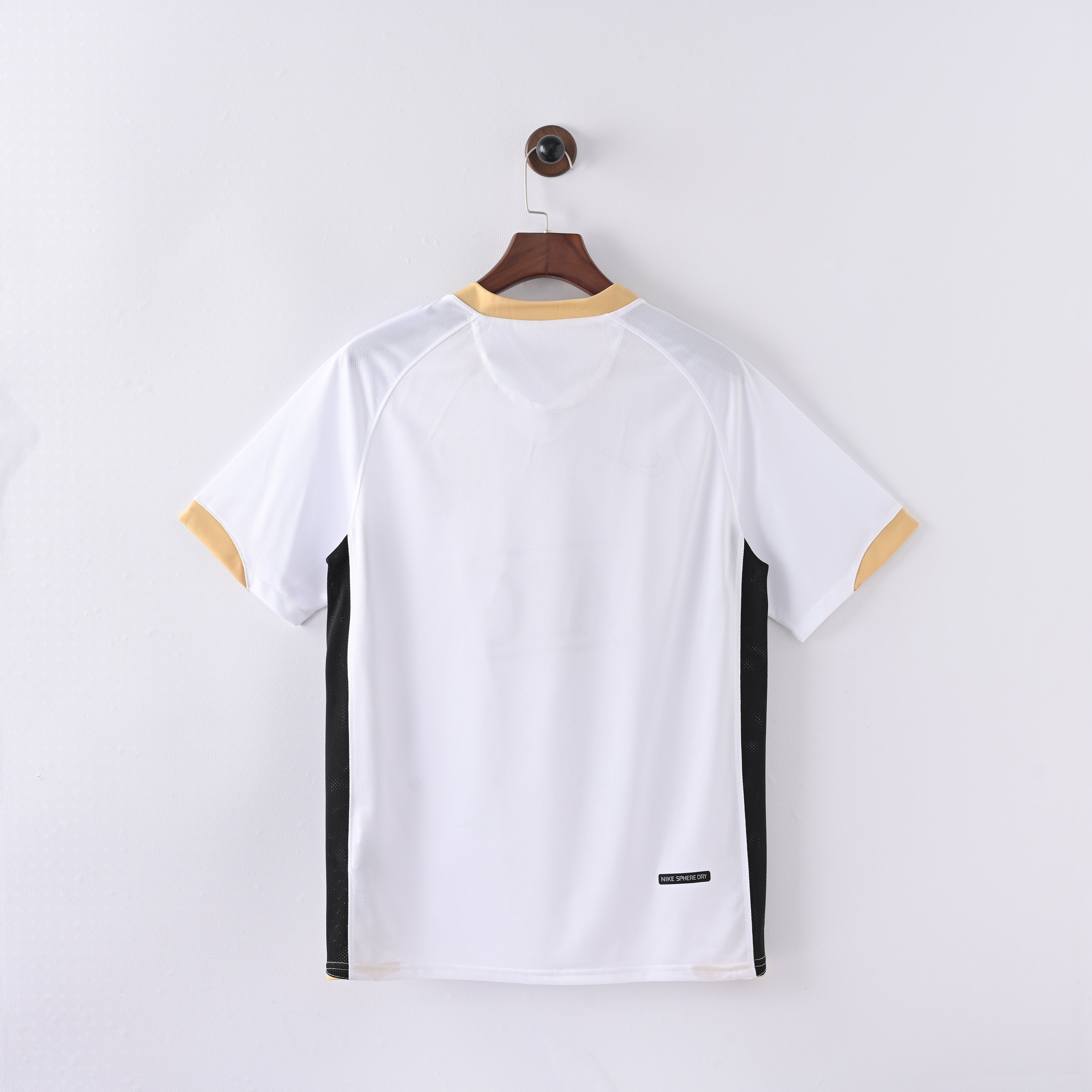 RETRO MANCHESTER UNITED AWAY SHIRT 06/07