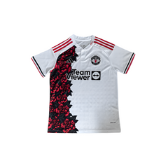 Manchester United "Old Trafford Bloom" Premium Kit